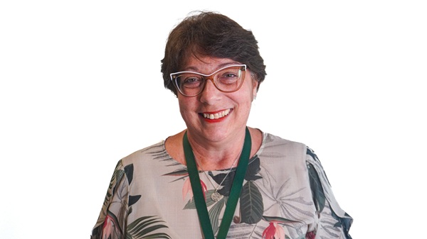 CRISTINA MARIA STRÓIA - Assistente de Secretaria